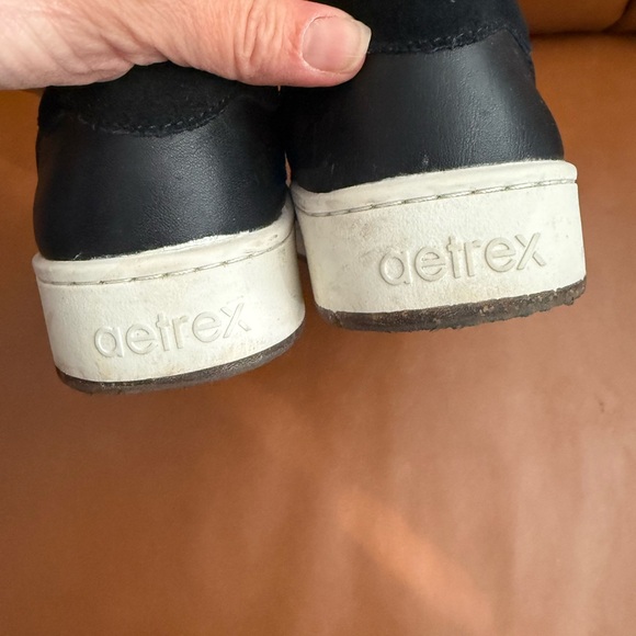 Aetrex Black Leather Lace-Up Sneakers - Picture 3 of 5